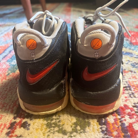 Nike Air More Uptempo '96 Hoops Photon Dust University Red big kids size 5.5 - Picture 4 of 7
